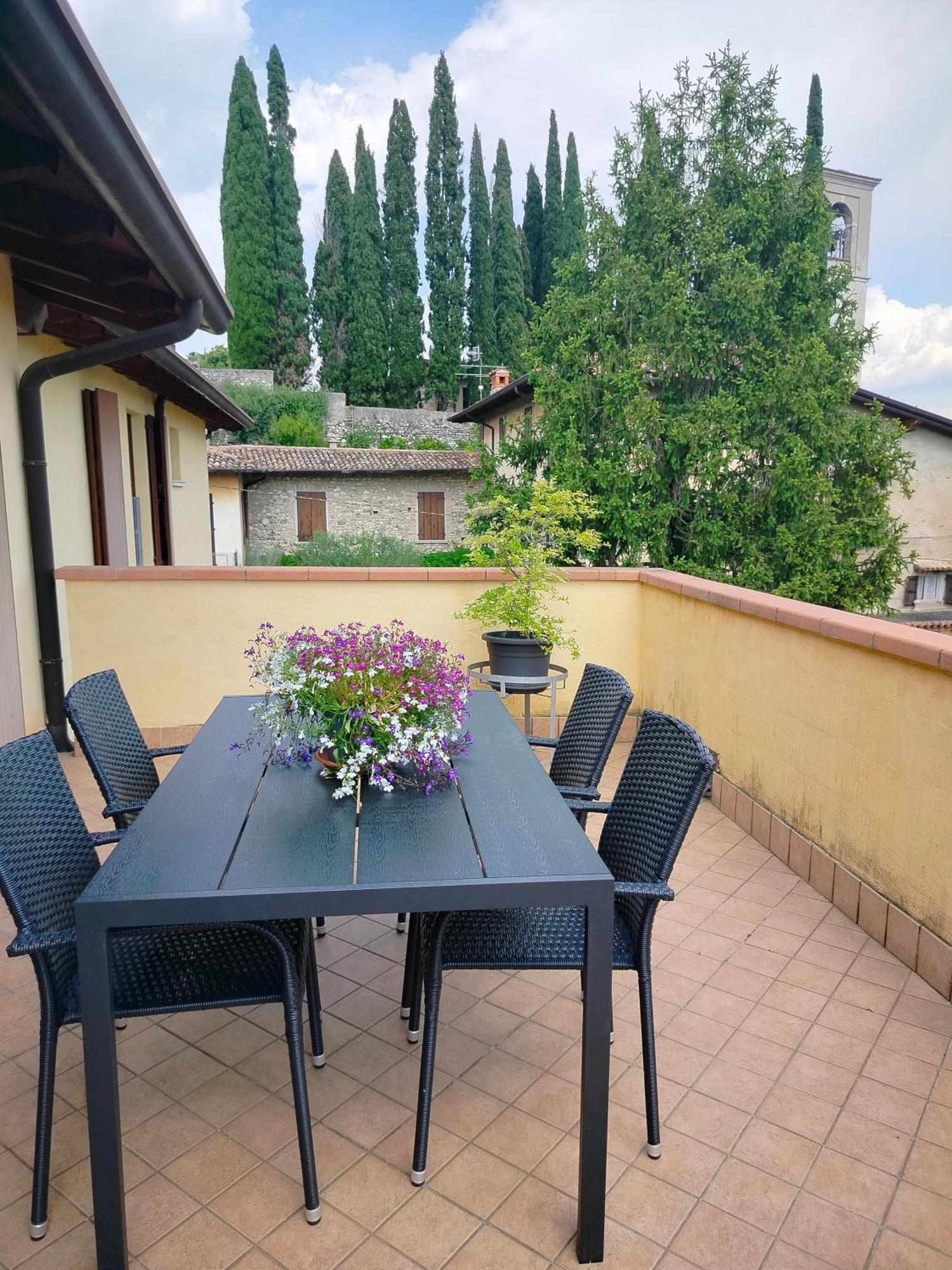 Borgo Antico Apartment San Felice del Benaco Exterior foto